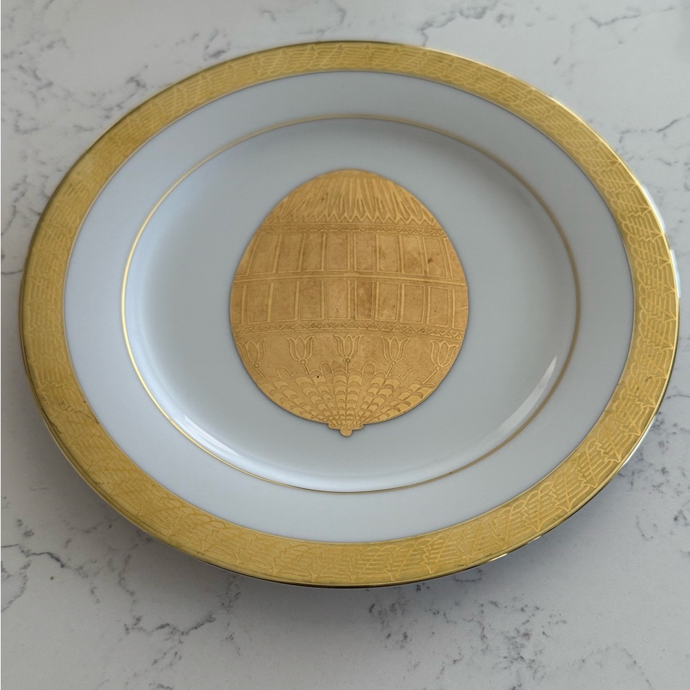 Set of Two Elegant Gold and White  Plates